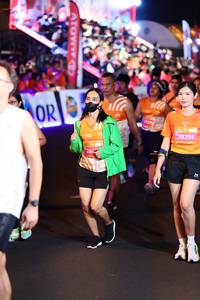 BIB: 264, 28255
                            <button type="button" onclick="openModal(23223623)" class="btn btn-primary btn-sm float-right btn-popup" data-toggle="modal" data-target=".modal-high-quality">
                        <i class="fas fa-shopping-cart"></i> Add to Cart
                    </button>
                                            <button type="button" onclick="isThisMe(23223623, true)" class="btn btn-success btn-sm float-right btn-popup btn-isme hidden" data-toggle="tooltip" data-placement="bottom" title="นี่คือรูปของคุณใช่ไหม คลิกที่นี่เพื่อเอาเข้าอัลบั้ม">
                        <i class="fas fa-plus"></i> Add to album
                    </button>
                    <button type="button" onclick="isThisMe(23223623, false)" class="btn btn-warning btn-sm float-right btn-popup btn-isnotme hidden">
                        <i class="fas fa-ban"></i> Remove from album
                    </button>